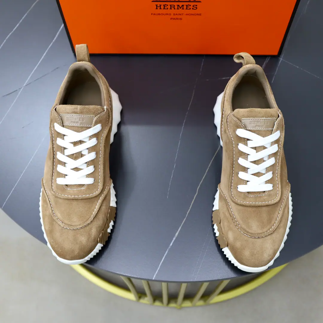 Get out of the factory. HERME*—I'm in love with you, Max..The cabinet is selling the classic boom-boom.🔥 Use imported cow skin on the shoe., I'm a researcher.（Original calf skin.） Skins and feet. Shoes under the sole.: The original factory is a very light version., Physical shoot🎬 Codes: 39-44（38, 45- It's a deal.）