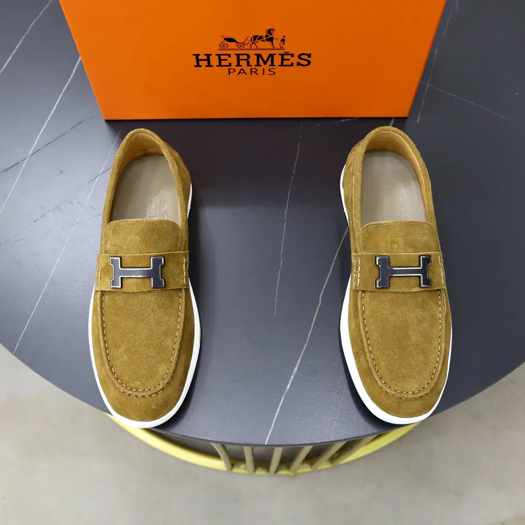 Get out of the factory. I'm in love with you, Max.Hermès ⚠️High-end man driving., One foot stomping series ⚠️38-44（45Make a reservation.） ⚠️Skins.！Soft and thick.！It's made in sheep's skin.！Rubber plate-based smooth-for-the-mill grinding！Stereopacking process！Fashion Classic！Handicrafts！It's a single high quality.！Compare as you wish！