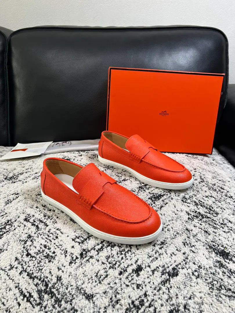 Hermes High Quality Top-level craft I'm in love with you, Max. The counter is being synchronized with the original distribution configuration., Italian imports of original cow-coloured flour, High-quality integration process, All imported water- dyeed cattle stubs., Shoes under the sole.: The original factory is super comfortable with the original base., The original factory and the single. Codes 39-44（ Make a reservation. 38 45 46 ）