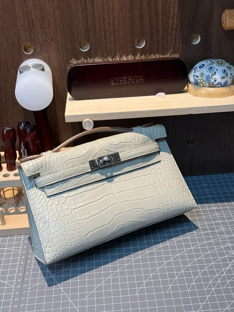 Kelly generation., Glacier white, Importing crocodile skin, Silver button., Advanced full manual custom‼️