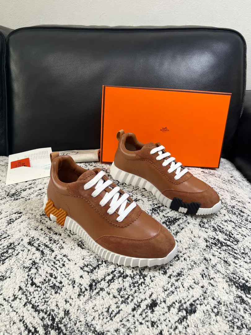 Hermes High Quality Top-level craft I'm in love with you, Max. The counter is being synchronized with the original distribution configuration., Italian imports of original cow-coloured flour, High-quality integration process, All imported water- dyeed cattle stubs., Shoes under the sole.: The original factory is super comfortable with the original base., The original factory and the single. Codes 39-44（ Make a reservation. 45 46 47 ）