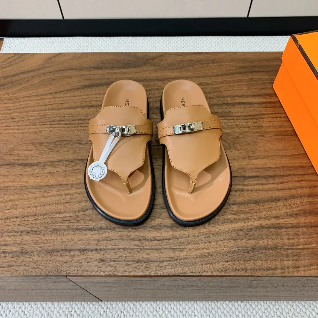 【Herm*s】Couples' Trails. The upper foot is so comfortable.！It's thick and cute.！Shoe-faced cow skin., Goki!. Shade it.TPUSlipboard Base. Codes: Women35-41（40, 41Custom） Men40-46（45, 46Custom） Batch: （Men➕10）