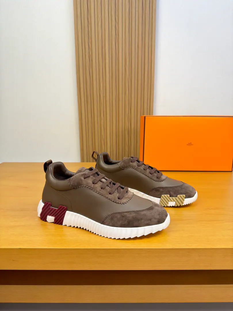 【 HERMES】I'm in love with you, Max. High-end quality Original List·Leisure sports shoes Shoe.: Original🔝Napa Skin., The anti-feathers., Shoe tongue..Air pressure brandlogo, Back up..Brandweaves Uchi.: Water-tied cow skin. Otsumi!: It's so light.TPUBubbles·Rubber: Combination of double-coloured large bottom Super-high-quality control.·- I'm doing a little work.: Highlight(High-end·- How expensive.·Slot) Size: 39-45（38, 46, 47, Make a reservation.)·H0155