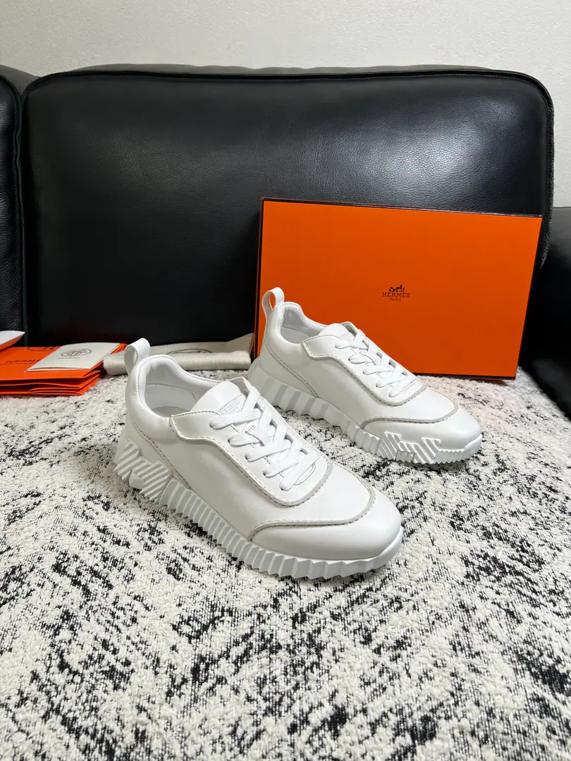 Hermes High Quality Top-level craft I'm in love with you, Max. The counter is being synchronized with the original distribution configuration., Italian imports of original cow-coloured flour, High-quality integration process, All imported water- dyeed cattle stubs., Shoes under the sole.: The original factory is super comfortable with the original base., The original factory and the single., Codes 39-44（ Make a reservation. 45 ）