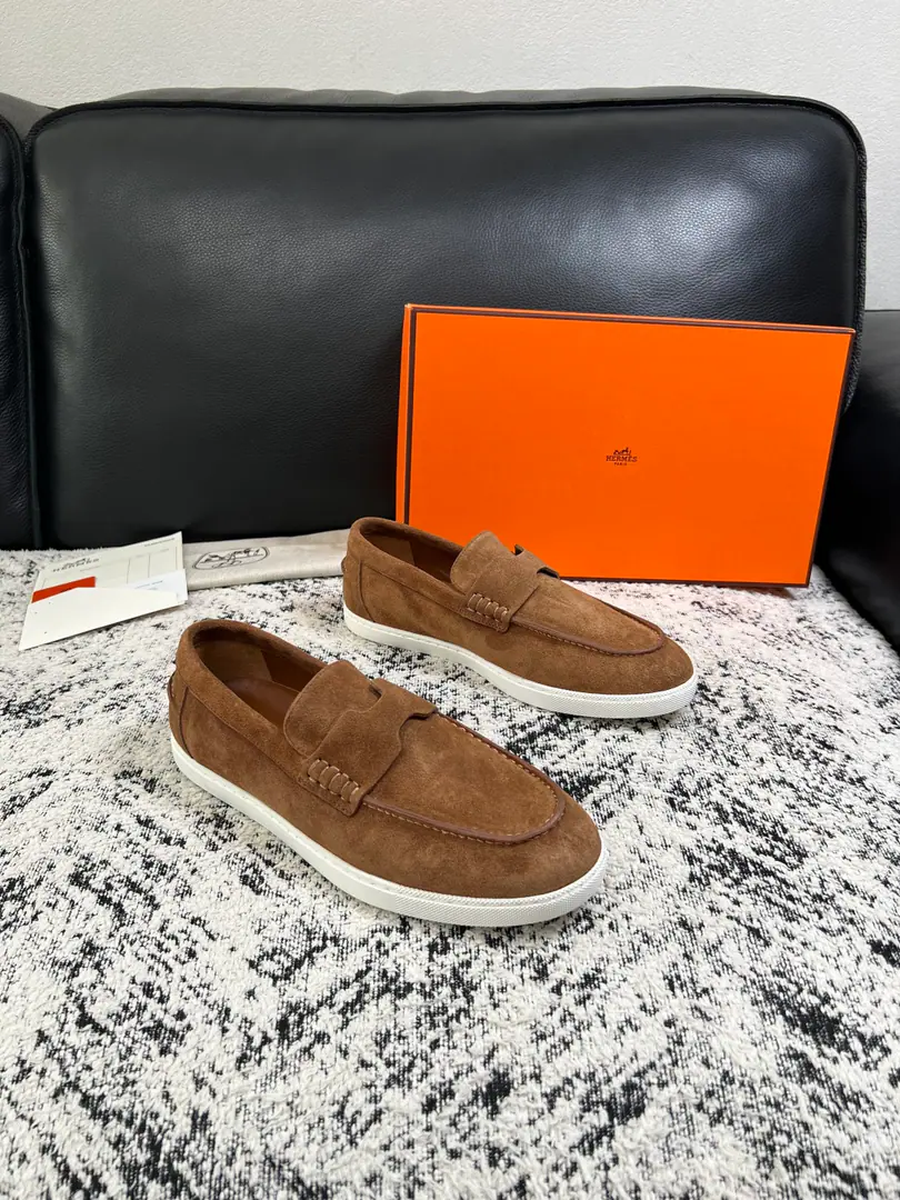 Hermes High Quality Top-level craft I'm in love with you, Max. The counter is being synchronized with the original distribution configuration., Italian imports of original cow-coloured flour, High-quality integration process, All imported water- dyeed cattle stubs., Shoes under the sole.: The original factory is super comfortable with the original base., The original factory and the single. Codes 39-44（ Make a reservation. 45 ）