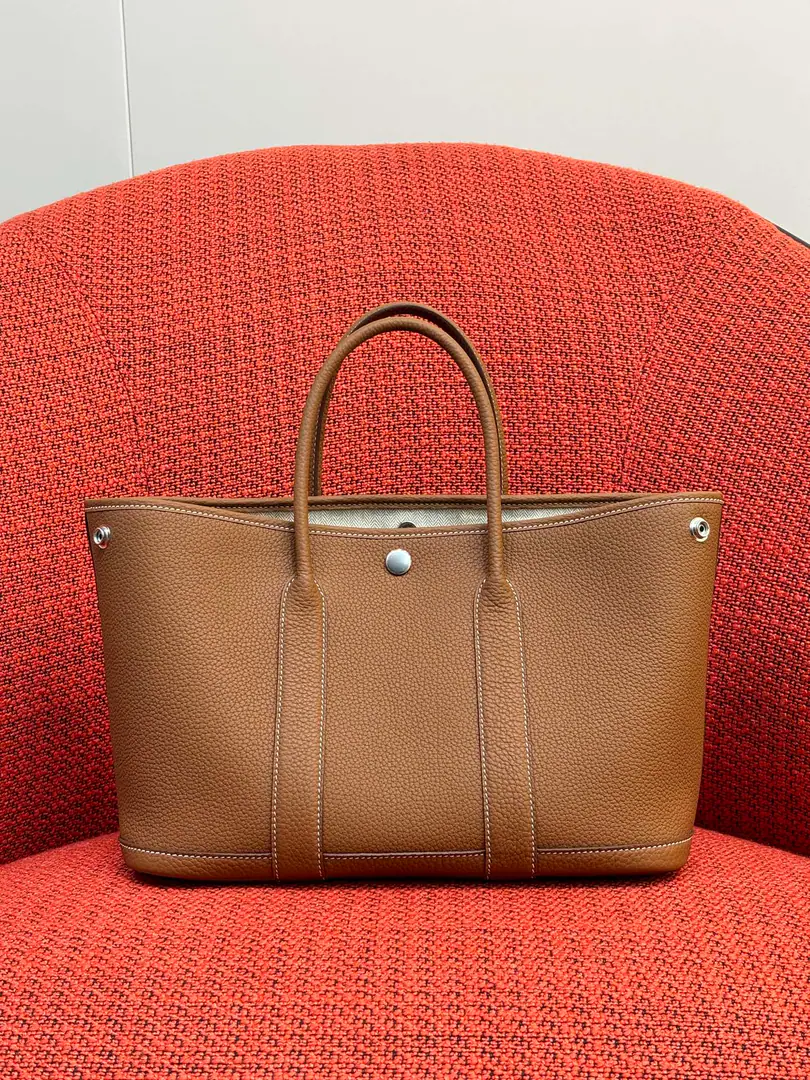 Garden Party Garden bag.30cm Dimensions NTogoFull skin. Hand-made sewing The first choice is for leisure commuters. 🉑 Gold palm.