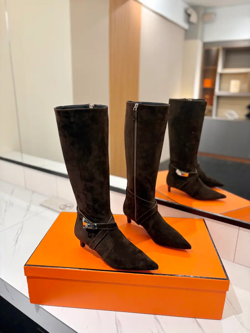 ￼ Plant price: Hermes🐴- A hot, hot, hot, hot, hot, hot, hot, hot, hot, hot, hot, hot, hot, hot, hot, hot, hot, hot, hot, hot, hot, hot, hot, hot, hot, hot, hot, hot, hot, hot, hot, hot.kelly JumpingThe Knight's boots are a fine-looking cowmaker.!!It's a classic no-no style. It's a pretty thing for anyone. ♡Elegance style, Creating different feelings.！♡♡It's the indispensable boots in your shoe cabinet.！♡♡A simple formula, Market top version♡◆ Materials: Import of sheep Imported cattle skin ◆◆ Uchi., Foot.: Imported cattle skin◆◆ Otsumi!: The Italian skin is a big thing.◆◆ He's tall.: ❹𝙘𝙢 High cover packing ◆ ◢size. ｜35-39（34 40 41 42Custom）◣