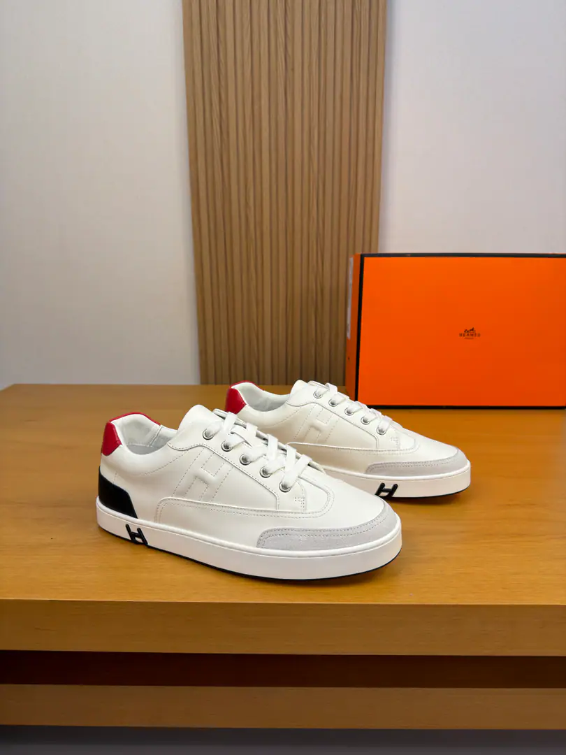 【 HERMES】I'm in love with you, Max. High-end quality Original List·Leisure sports shoes Shoe.: 🔝Napa Skin., Anti-feathers., Shoes..The brand of the car.‘H’Totem. Uchi.: Water-tied cow skin. Otsumi!: Ultra Light OriginalTPR.Rubber·Double-coloured base Super-high-quality control.·- I'm doing a little work.: Highlight(High-end·- How expensive.·Slot) Size: 38-44（45, Make a reservation.)·H0116