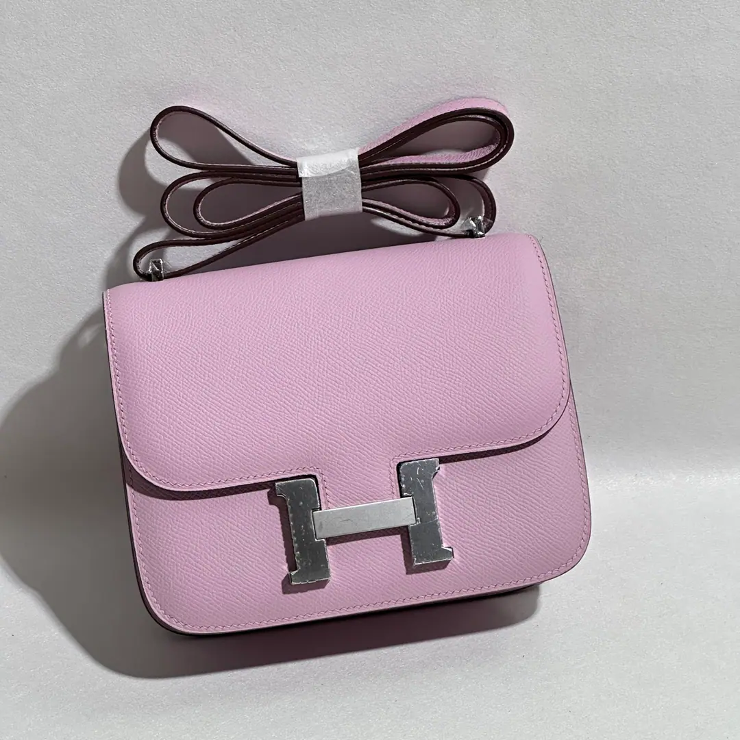 Constance 19#Cotton candy Silver button. FranceHaasOriginal plantEpsomPee.🐂 The inside sheep.🐑Hand-sew waxes are all hand-made.🪡 All steel hardware. Current