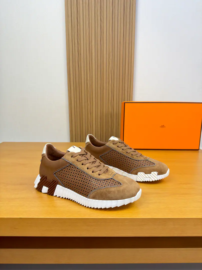 【 HERMES】I'm in love with you, Max. High-end quality Original List·Leisure sports shoes Shoe.: Original🔝Napa Skin..Punjiry-shaped process, The anti-feathers., Shoe tongue..Back up..Air pressure brandlogo Uchi.: Water-tied cow skin. Otsumi!: It's so light.TPUBubbles·Rubber: Combination of double-coloured large bottom Super-high-quality control.·- I'm doing a little work.: Highlight(High-end·- How expensive.·Slot) Size: 39-44（38, 45, 46, Make a reservation.)·H5977