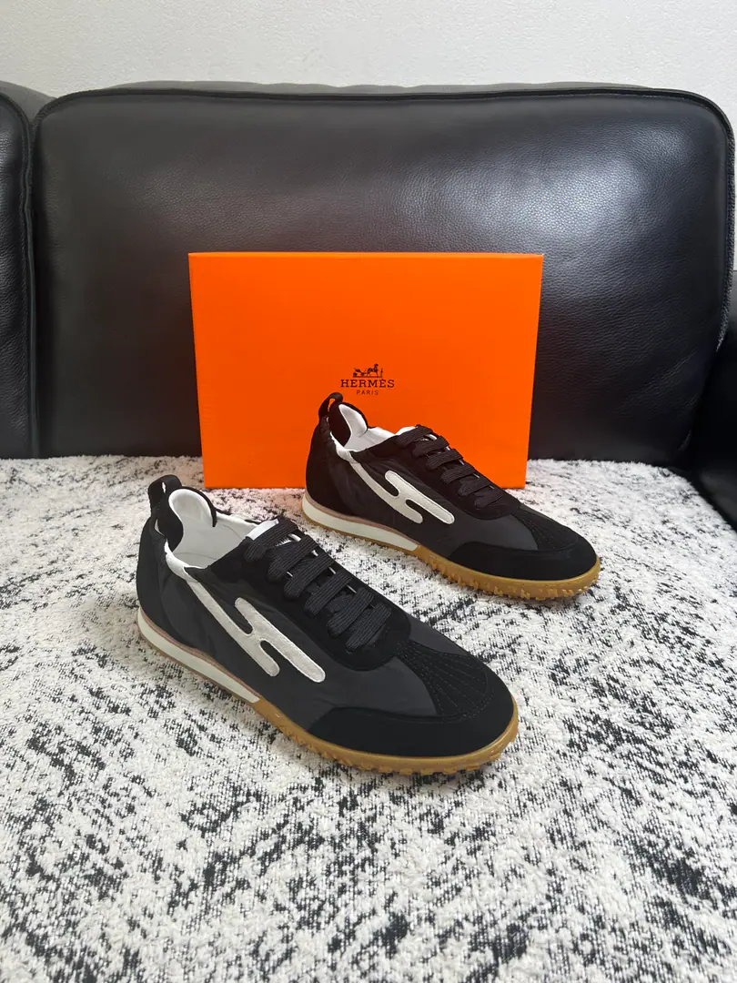 Hermes High Quality Top-level craft I'm in love with you, Max. The counter is being synchronized with the original distribution configuration., Italian imports of original cow-coloured flour, High-quality integration process, All imported water- dyeed cattle stubs., Shoes under the sole.: The original factory is super comfortable with the original base., The original factory and the single. Welcome to the comparison., Codes 39-44（ Make a reservation. 38 45 ）