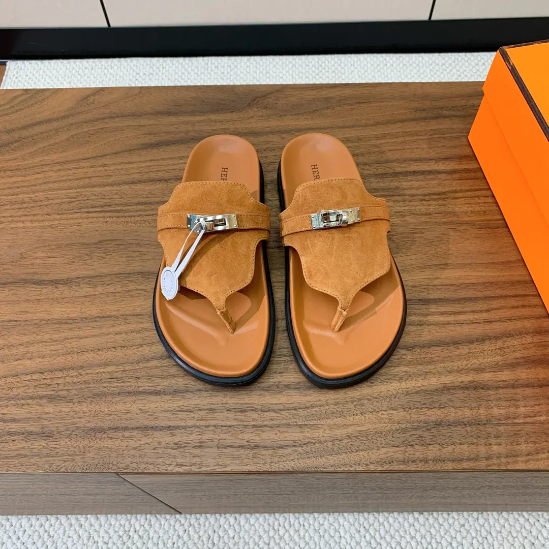 【Herm*s】Couples' Trails. The upper foot is so comfortable.！It's thick and cute.！Shoe-faced cow skin., Goki!. Shade it.TPUSlipboard Base（Part Colour Men Customise） Codes: Women35-41（40, 41Custom） Men40-46（45, 46Custom） Batch: （Men➕10）
