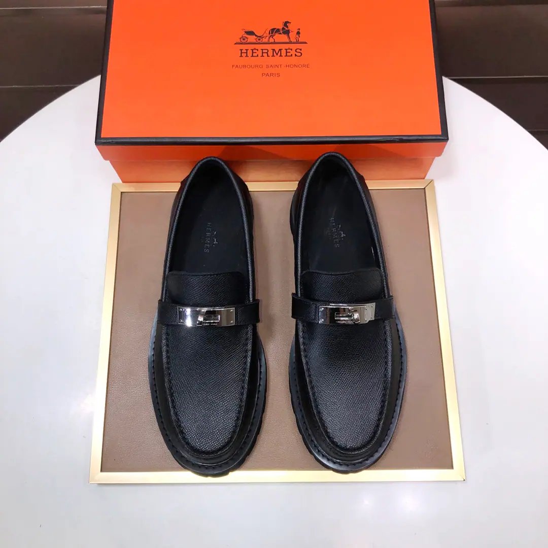 Plant 【【I'm in love with you, Max. HERMES】】（In the high-end cattle.) New paragraph🍀 HERMES——Top Version Classic recreational shoes.！Use imported original cow skins, Inside, inside, inside the comfort of the cow.！The original grind-resistant rubber bubble.！High quality.！Codes38-45（45Do it.)