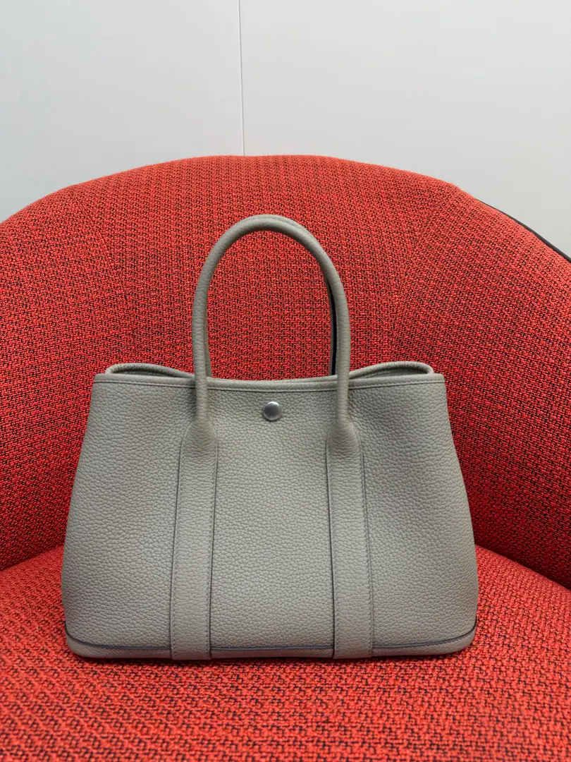 Garden Party Garden bag.30cm Dimensions NTogoFull skin. Hand-made sewing The first choice is for leisure commuters. 🉑 Ash of asphalt
