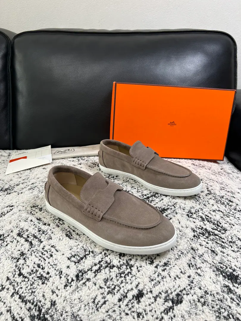 Hermes High Quality Top-level craft I'm in love with you, Max. The counter is being synchronized with the original distribution configuration., Italian imports of original cow-coloured flour, High-quality integration process, All imported water- dyeed cattle stubs., Shoes under the sole.: The original factory is super comfortable with the original base., The original factory and the single. Codes 39-44（ Make a reservation. 45 ）