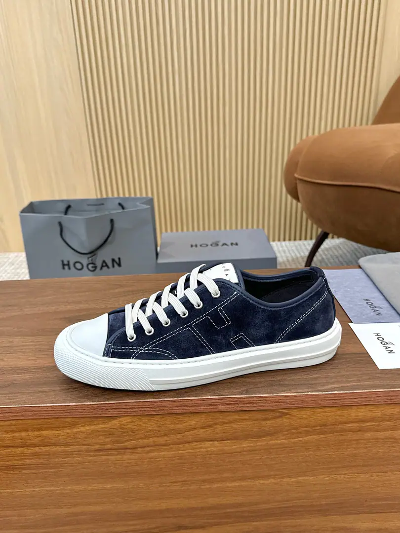 Hogan's new money.HOGAN H Series90The season skateboards inspired the use of cow-coated fabric., The cargo. HXM6910FZ60UYD01VU Functions, Easy. Pattern, Sports and leisure shoes Fabulous., Fly-feather., Bullskins., The soles are so light, they're soaking., The sticker's on the shoe., The dew., Sides are sewn.HForm ID, Create a stereo effect of a layered shadow. Comfortable memory bubbles., Easy to pick., Add a personality to the recreational costumes. 39-44Code（38/45/46You're gonna have to do it or not.）The transmission will blow.………