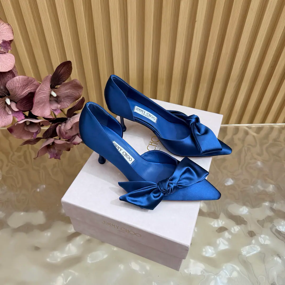 2026Spring and summer.🧡Jimmychoo The layout and details are too elaborate.！Newsull🧡 The side cat and sandals. The most interesting part of this series is the aversion and the small surprise.！ Soft pink can be bold., The color is contagious.. Sandra ChoiMove super-paper peyman into Milan., ♪ All around the green and the flowers ♪, It's like walking into a super-realistic fairyland. This seasonJimmy ChooThe most amazing thing to me is that...“Re-creation of Lacey.”. Metal Shoe Head Collapse, It's no longer just a sign of tenderness., It's deconstructed., String, I'll be the one on the shoe. Fabulous.: Shinseng Uchi.: Imported a parchment. Otsumi!: Import of original Italian cow skin He's tall.: 7cm Codes: 35–42（40 41 42Custom)