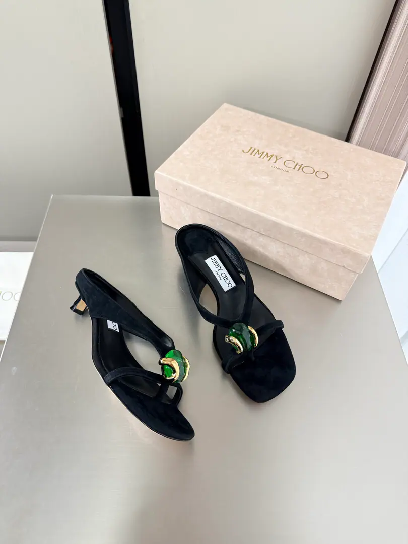 JC Cats and... The diamond drill. Toes slippers. Refraction - Oh, Pete. JimmyChoo Black Collins Store Cats and... 3.5cm Sexy and charming. Jimmy Choo The drills are classic. A lot of babies have been here lately.Collins StreetThe shop will tell the story.!They're in the window as well. I believe in passing through.Collins StreetThe kids at the store have seen it. - Oh, Pete. In the pipskin. Italy🇮🇹That's a big one. Configure Fine Packaging 35 36 37 38 39 40 41 41 （40 41 Custom）