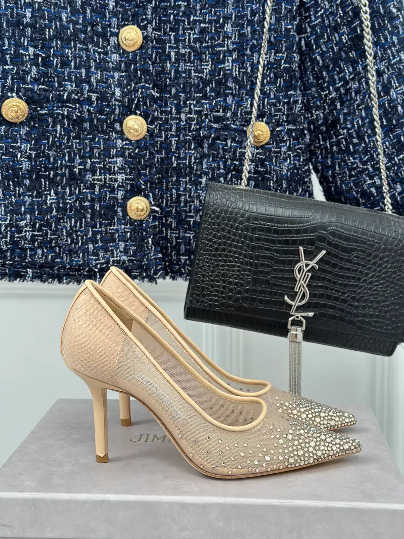 Plant price Jimmy Choo｜JcClassic Crystal The sarcophagus' staircases.🔥 A super-sink.！It's so beautiful that it's suffocating. The super-fascinating Schwartz Crystal Drizzle. bling blingDrip... The super-bigmous woman of feet.✔️ Use import netting on the shoe./Schwartz's Crystal Drilling. The insides are full of pebbles. Italian imports of cattle and skin He's tall.: Floor/6.5cm/8.5cm Codes: 35-39（ 34/40/41 Custom）