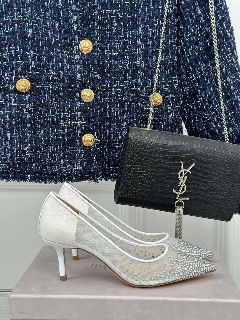 Plant price Jimmy Choo｜JcClassic Crystal The sarcophagus' staircases.🔥 A super-sink.！It's so beautiful that it's suffocating. The super-fascinating Schwartz Crystal Drizzle. bling blingDrip... The super-bigmous woman of feet.✔️ Use import netting on the shoe./Schwartz's Crystal Drilling. The insides are full of pebbles. Italian imports of cattle and skin He's tall.: Floor/6.5cm/8.5cm Codes: 35-39（ 34/40/41 Custom）