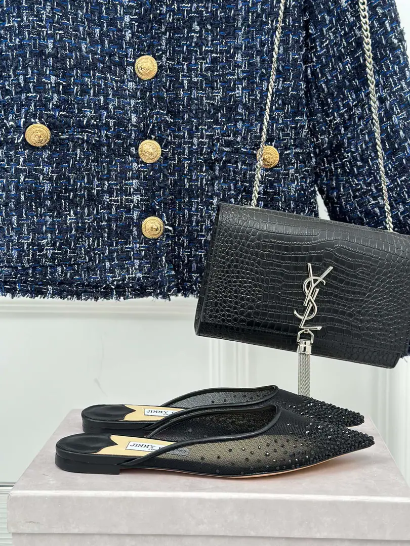 Plant price Jimmy Choo｜JcClassic Crystal The sarcophagus with the pinheads and the heels.🔥 A super-sink.！It's so beautiful that it's suffocating. The super-fascinating Schwartz Crystal Drizzle. bling blingDrip... The super-bigmous woman of feet.✔️ Use import netting on the shoe./Schwartz's Crystal Drilling. The insides are full of pebbles. Italian imports of cattle and skin He's tall.: Floor/6.5cm Codes: 35-39（ 34/40/41 Custom）