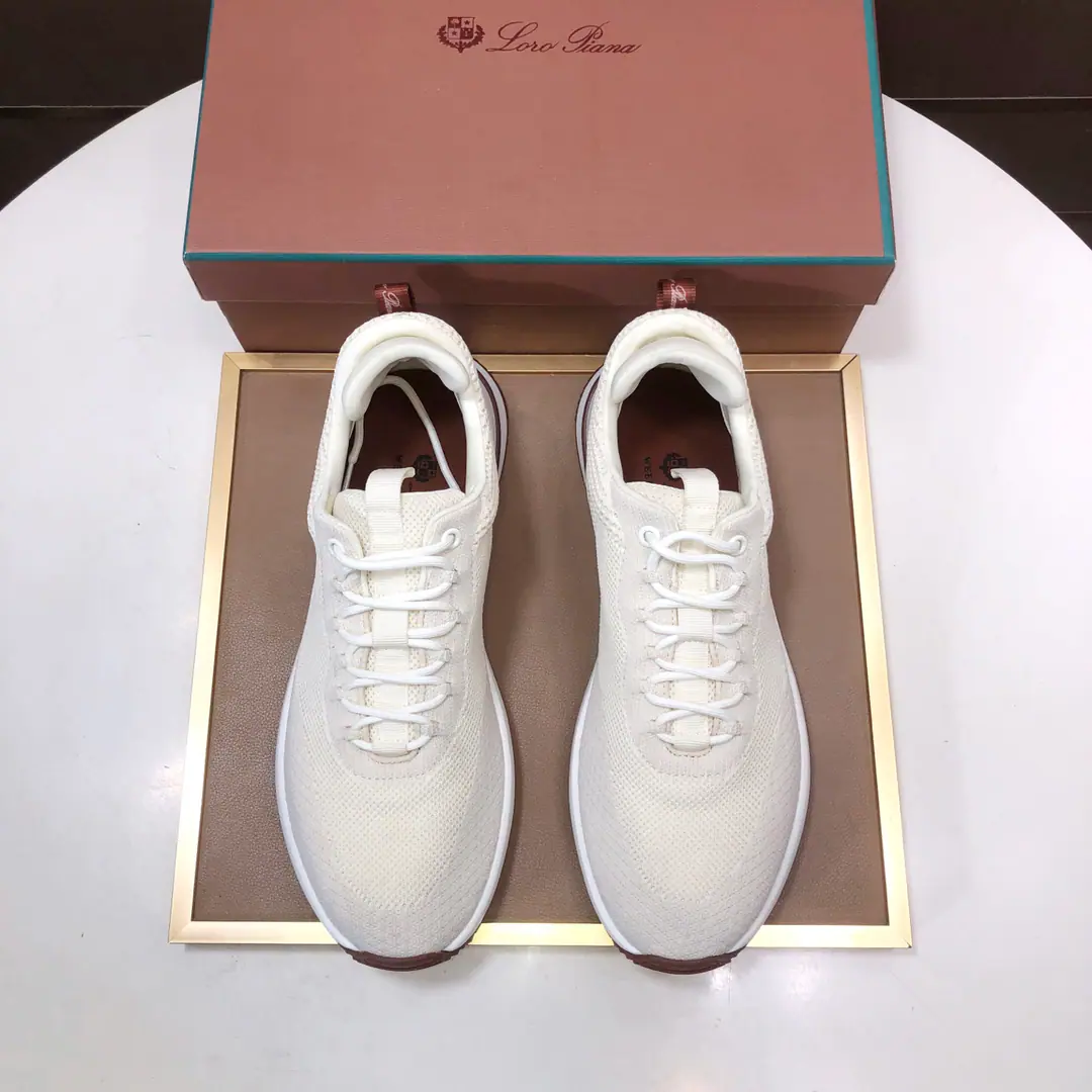 Get out of the factory. 【𝐥𝐨𝐫𝐨 𝐏𝐢𝐚𝐧𝐚 】lpClassic LeFoo shoes., Italian Treasure brand., The only brand that matches Ames.！Wear them to know we can't fail our feet., I'll have a little wool on my shoe., In the skin of the watered cow.➕Skins and feet. Official original glass floor, The locket.. Unique original packaging（The medal.➕Brand paper➕Outbox➕Handbag.）Codes: 38-46(45 46Custom)
