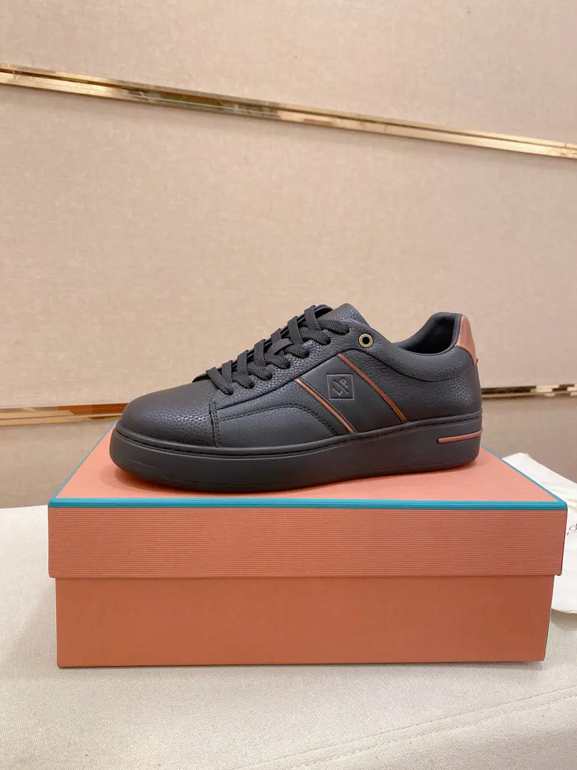 Plant prices: 🔥𝐥𝐨𝐫𝐨 𝐏𝐢𝐚𝐧𝐚 lpClassic LeFoo shoes., Italian Treasure brand., The only brand that matches Ames.！Wear them to know we can't fail our feet., The shoe face is imported with a pair of air-flying noodles., Water-tied cattle mats and feet Official original glass floor, The locket.. Unique original packaging（The medal.➕Brand paper➕Outbox➕Handbag.）Codes: 38-44. - It's a deal.45-46
