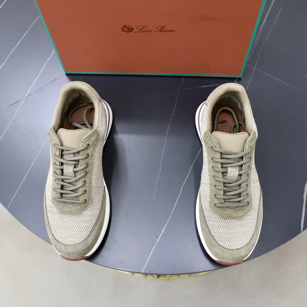 Get out of the factory. LP It's a new home. Loro Pian* Noyun.*- Hey, Jaya. Week End Walk Men's net-faced cow skins swipe hairy leisure shoes. Official sales price RMB, This is a leisure shoe.WindFibre needles., Shows a distinctive stereo effect., Unique layout slightly narrows in the middle, And the details of Nabagh are all in order.. Light rubber soles and edge nails increase ground grab and stability, The functional detail of modern beauty adds a smooth style to the shoes.. The shoe face is a swirling cow. KummelA cushion is embedded inside the soles of light technical material on the external side of the rubber., Make the weights more even, Take off the load between the steps. The leather eye is fixed straight on the sole of the shoe., To ensure stability Back with a cushion., To improve your comfort., The cabinet is full packaging and sale. Multi-Currently Optional！ Standard cabinet number: 38-44# （45.46.🉑I'll make sure I don't change it.）