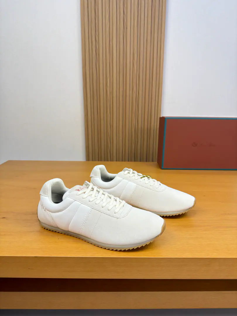 【Loro piana】Noyukia.LP High-end quality Original List·A couple costume.💑Leisure sports shoes Shoe.: Original🔝Anti-feathers., The brand of high-sight sails., Shoe tongue..Back up..The Chou-Bo brand of Silken.Logo Uchi.: Water-tied cow skin. Otsumi!: It's so light.TPUBubbles·Rubber. Double-coloured base Super-high-quality control.·- I'm doing a little work.: Highlight(High-end·- How expensive.·Slot) Size: Same paragraph for men and women36-44（Women35.40, Men38.45.46, Make a reservation.)·L