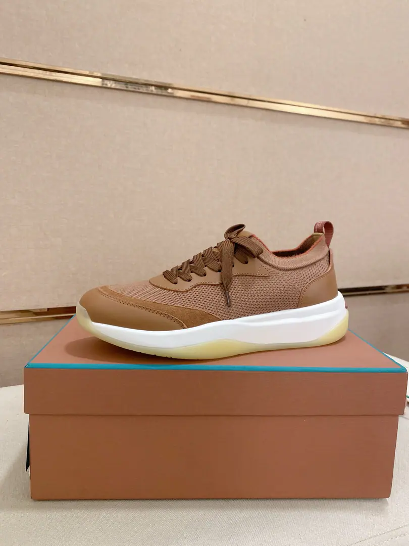 Plant prices: 🔥𝐥𝐨𝐫𝐨 𝐏𝐢𝐚𝐧𝐚 lpClassic LeFoo shoes., Italian Treasure brand., The only brand that matches Ames.！Wear them to know we can't fail our feet., The shoe face is imported with a pair of air-flying noodles., Water-tied cattle mats and feet Official original glass floor, The locket.. Unique original packaging（The medal.➕Brand paper➕Outbox➕Handbag.）Codes: 38-44. - It's a deal.45-46