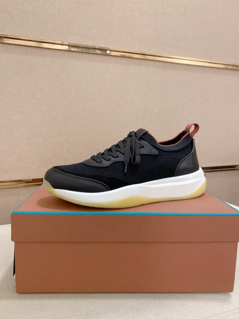 Plant prices: 🔥𝐥𝐨𝐫𝐨 𝐏𝐢𝐚𝐧𝐚 lpClassic LeFoo shoes., Italian Treasure brand., The only brand that matches Ames.！Wear them to know we can't fail our feet., The shoe face is imported with a pair of air-flying noodles., Water-tied cattle mats and feet Official original glass floor, The locket.. Unique original packaging（The medal.➕Brand paper➕Outbox➕Handbag.）Codes: 38-44. - It's a deal.45-46