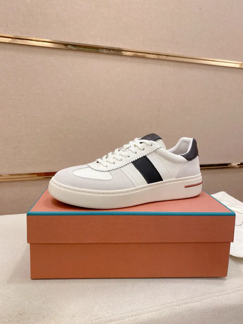 Plant prices: 🔥𝐥𝐨𝐫𝐨 𝐏𝐢𝐚𝐧𝐚 lpClassic LeFoo shoes., Italian Treasure brand., The only brand that matches Ames.！Wear them to know we can't fail our feet., The shoe face is imported with a pair of air-flying noodles., Water-tied cattle mats and feet Official original glass floor, The locket.. Unique original packaging（The medal.➕Brand paper➕Outbox➕Handbag.）Codes: 38-44. - It's a deal.45-46
