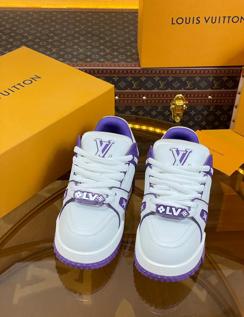 Current！Guangzhou top quality！Get out of the factory.！The top version of Louis Vuitton's donkey.LV TrainerA series of fat-drink shoes. Shoe-face original development Original OpenTPUOtsumi!, The texture is identical. Please be careful with the market traffic. size: 35-46
