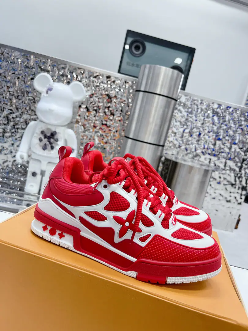𝙇𝙑 𝟐𝟎𝟐𝟑/𝐒𝐒 𝐧𝐞𝐰 Louis Vuitton's skateboarding., LOUIS VUITTON TrainerNo doubt the most successful brand of luxury has been launched.SneakerOne., But the search's not stopping., LOUISVUITTONAnd I'll be there.2023The spring brings a new skateboard series.. The new series in the graph is back.90Age Chunky Skate Shoes♪ I'm seeing ♪, Leather and web-based shoe-making, The fat contour and the rough shoelaces are so hot., I'm expecting it to be like this.TrainerI'm just as good as I am.. ♪ And then I'll be back ♪ DIORShow me the skateboarding., Maybe next year.ChunkyThe wind will be stronger.. Size:Women35-40 Men39-46