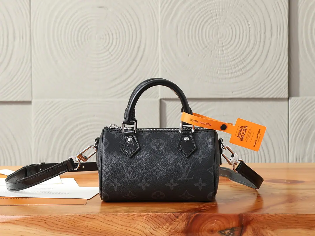 P【 C01Dynamic chip】‼️Top First List, Enhanced version‼️Nano Speedy The bags are made of canvass., By Monogram Eclipse The pattern conveys graceful style., Lighten up the day and night.. The metal is in the air., Sufficient space to accommodate routine requirements such as short cash clips, Dismantled shoulder belts can be used to carry multiple ways. Model: M26573 Dimensions. 10 x 7.5 x 16 centimetres (High x Kuan x Length)
