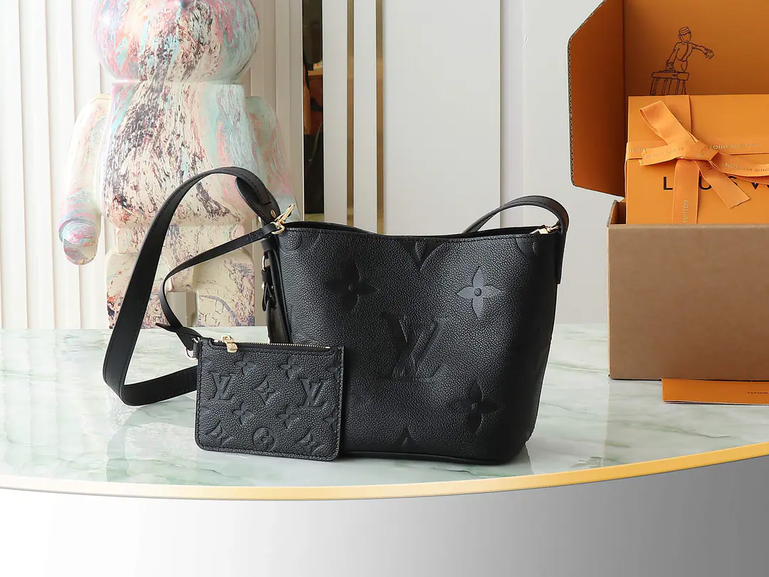 【Top First List It's so exclusive.】M13480Black Full bucket bag. ALL IN BB Pumper bag. M13480 13045 14346 Paragraph All InBBThe bag is...MonogramThe canvas is with the metal., Show classic styles with signage locks and brand names. Regable shoulder belt extension in brand box transfer, Leather shoulder belts with slanting and shoulder selection. Foldable design to achieve contour as a host, The best of the day for the achievements of the full space.. Dimensions: 16x18x12centimetres.