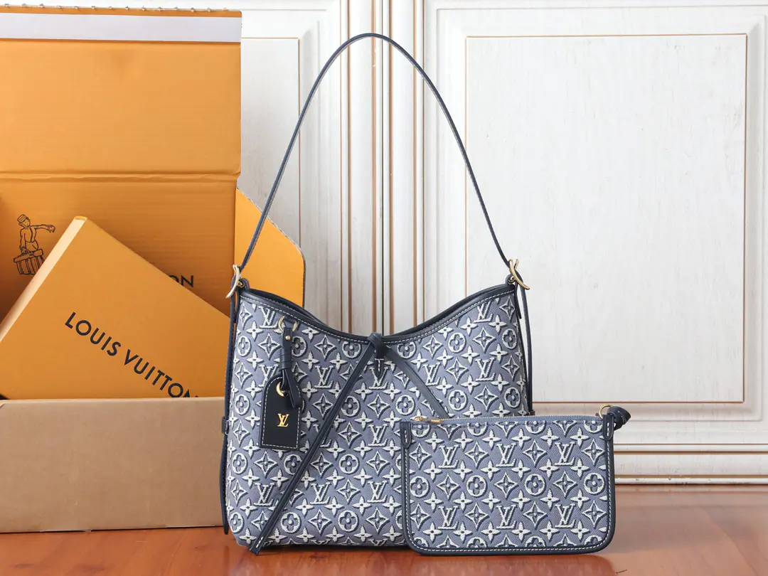 【 C01Dynamic chip】Top First List, Development of the original M2A ✨‼️Paragraph CarryAll The little handbags are for the delicate fabric. Monogram Emblème Marking, Backtrace branding 1896 The original canvas from the year.. The leather is on the edge of the brittle., Open a custom-made cotton sheet to print Louis Vuitton tags. The traditional nameplate is a Mordenian style., The zipper bag can be removed so that it can be stored with small objects.. 29 x 24 x 12CM (Length x High x Kuan) Monogram Emblème Pattern Bring the fabric. The leather side of the cow. Cotton liner Metal Leather belt and buttons open. The pocket in the small number. The zipper bag. Leather belts fixed and unplugged Unable to deactivate nameplate Metal nails. Acceptable 9 Inch tablet computers, 6.7 Inches of smartphones, Headphones, Zippy The wallet., Sunglasses and keys. France, Made in Spain or Italy, or manufactured in the United States using imported materials Shoulder belt.: Disableable, Adjustable Half a band.: 27.0 centimetres Half a length of the belt can be moved.: 48.0 centimetres Hand handle.: Single handle., Disableable