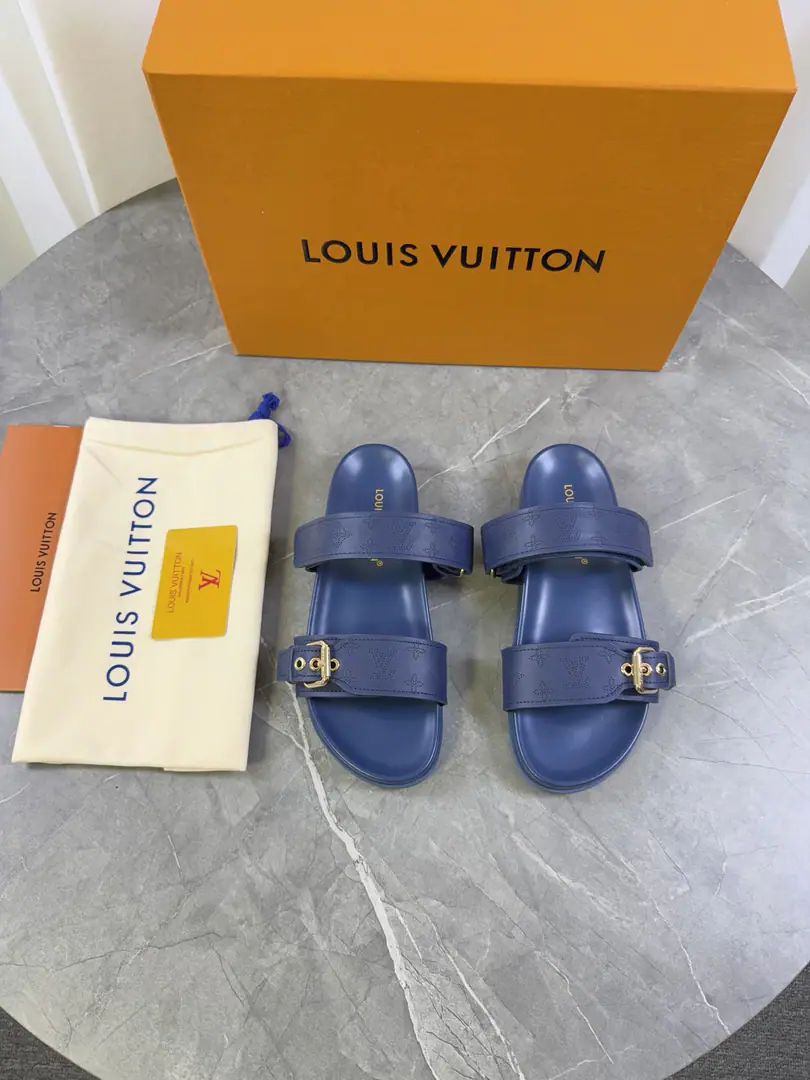 🌈LV | Louis Vuitton. ²⁰²³ 𝐬𝐬 🧡💚2026Spring and summer. Top Version‼️Original unamended The owner of the counter is making a new payment. Straw slippers New hardware.🆕 ❥Requisition level！It's a great sense of excellence.！A huge amount of money from domestic and international bloggers., Old and fashionable. The upper toe blew up.！The boss's push.★ ━━━━━ ЅᏇєєt ━━━━━ ▪️Shoe.: Original-made cow-coloured fabric ▪️Uchi.: Bulls. ▪️Otsumi!: Rubber high end base ▪️Shoes.: 35-46（46-45Custom without re-offer）Batch
