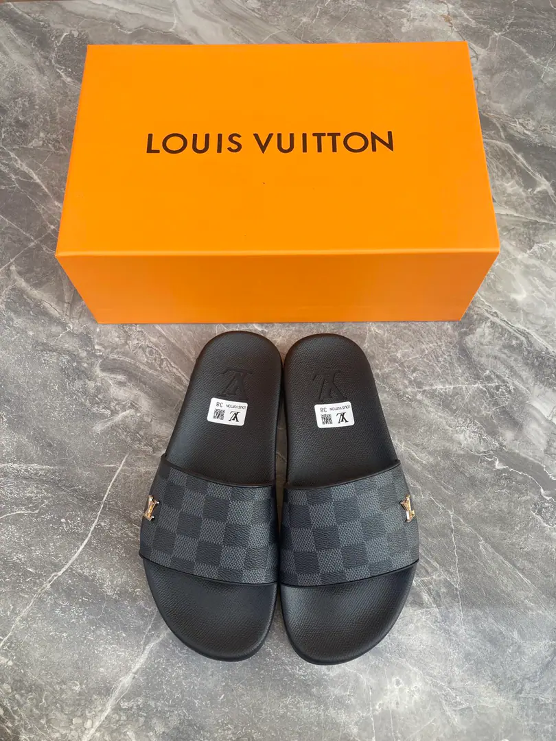 High Version LouⅰsⅤuⅰtton👫Couple money., Private model., Nice shoes. Size:35-46