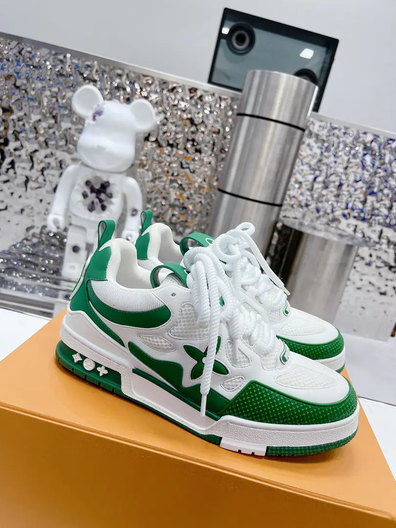 𝙇𝙑 𝟐𝟎𝟐𝟑/𝐒𝐒 𝐧𝐞𝐰 Louis Vuitton's skateboarding., LOUIS VUITTON TrainerNo doubt the most successful brand of luxury has been launched.SneakerOne., But the search's not stopping., LOUISVUITTONAnd I'll be there.2023The spring brings a new skateboard series.. The new series in the graph is back.90Age Chunky Skate Shoes♪ I'm seeing ♪, Leather and web-based shoe-making, The fat contour and the rough shoelaces are so hot., I'm expecting it to be like this.TrainerI'm just as good as I am.. ♪ And then I'll be back ♪ DIORShow me the skateboarding., Maybe next year.ChunkyThe wind will be stronger.. Size:Women35-40 Men39-46
