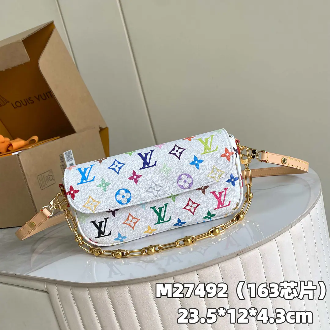 【 C01 Chip version】 Internal pricesP Paragraph: M27492White, Original List Enhancement💪【I'm taking a background picture.】☞Wallet On Chain Ivy Handbags. Monogram The canvas., Inspired by the... 2000 The era. Sac Recoleta Handbag.. Cards laminates and zippers can accommodate daily requirements, Chains and modifiable leather sundries can be broken., Makes the long shoulder and slash selection. 23.5 x 12 x 4.3 centimetres (Length x High x Kuan)