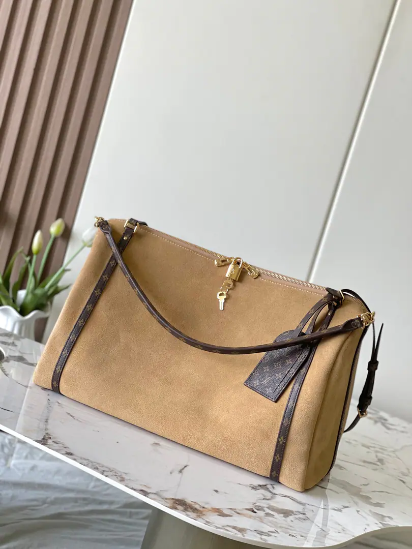 Paragraph26451Almond. Top First List Half steel hardware. c01Chip M26451Almond grinding sands.M26037Black Express Travel Big-ass bags with soft cow leather and Monogram The fabric lined up in a soft shape., Show Nicolas Ghesquière Yeah. Keepall The Mo Ten in the handbag.. A combination of space and flexible back-to-back approaches, The ideal choice for urban travellers. 20 x 27 x 45 centimetres (High x Kuan x Length)