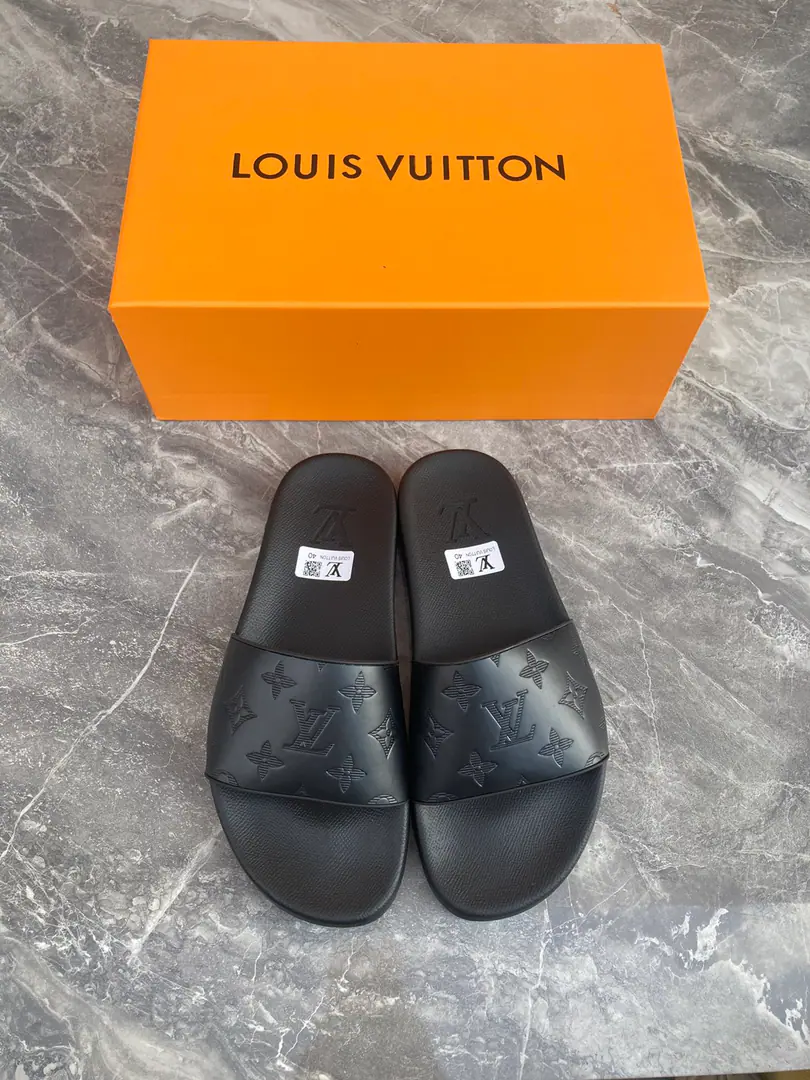 High Version LouⅰsⅤuⅰtton👫Couple money., Private model., Nice shoes. Size:35-46