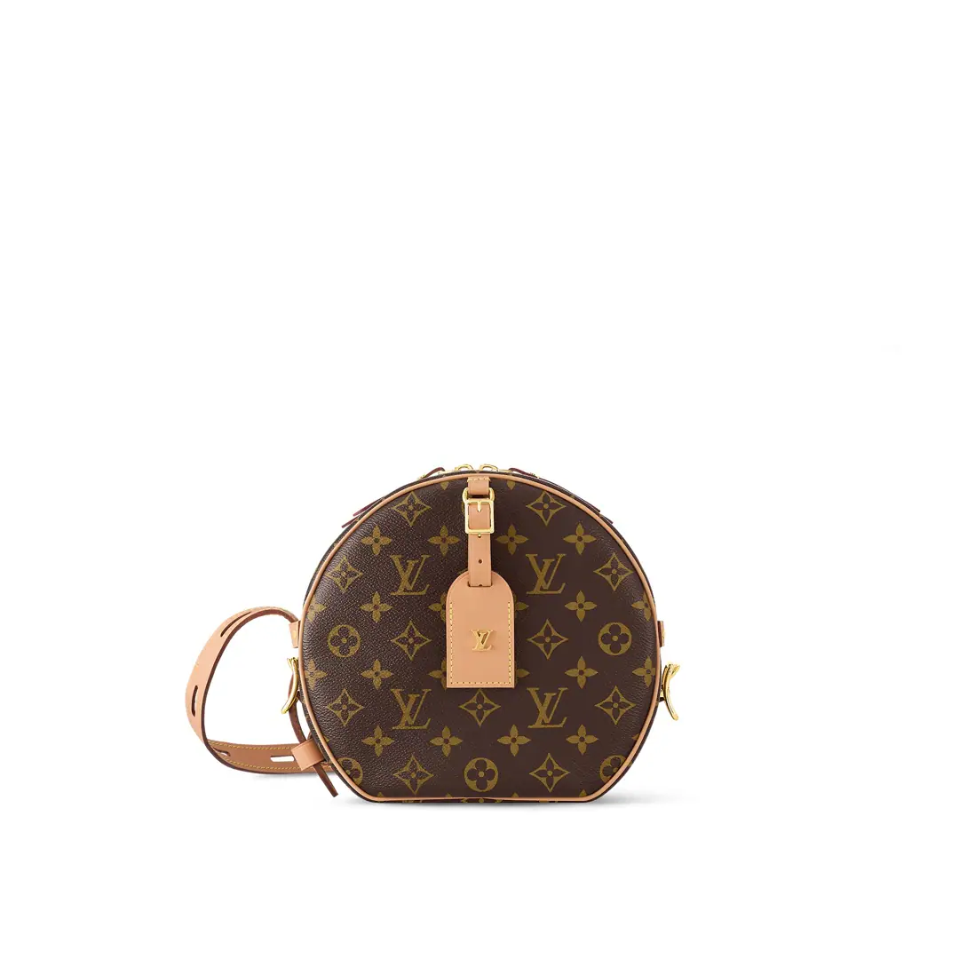 P‼️Top First List, Enhanced version‼️Female Director of the Arts Nicolas Ghesquière Original with classic capbox, ♪ And put on a graceful and charming ♪ Boite Chapeau Souple Handbag.. I was inspired by Louis Vuitton's traditional travel box., Soft. Monogram The canvas is all tied up with leather straps., Easy shoulder or slash. Model: M45647/M52294 Dimensions: 20 x 22.5 x 8 centimetres (Length x High x Kuan)