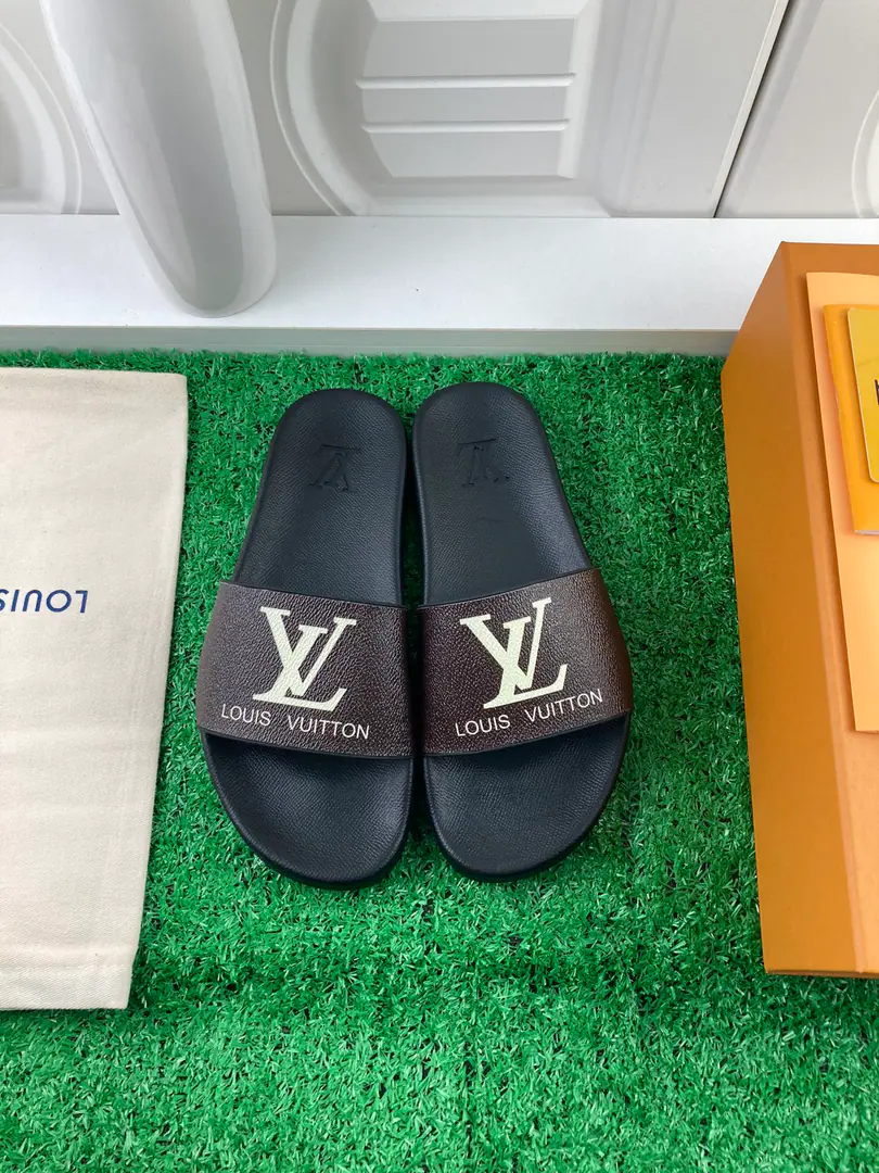 High Version LouⅰsⅤuⅰtton👫Couple money., Private model., Nice shoes. Size:35-45