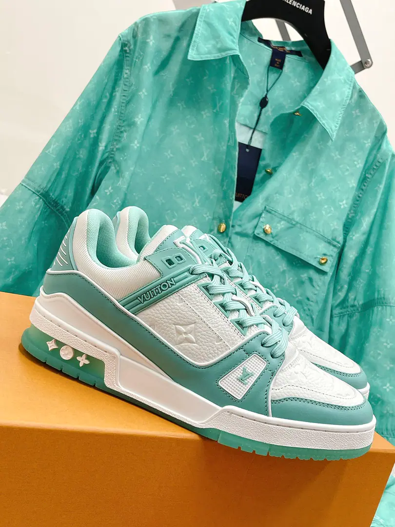 Top Couple money. Classic donkey. LVTrainer PVC Sports shoeboard shoe series High-end atmosphere upgrade Every color is great.！ The original is exactly the same material for work detail. VariousTPU The skin is super complicated. TPUOriginal Base Original Packaging Coded female35-40 Men39-45