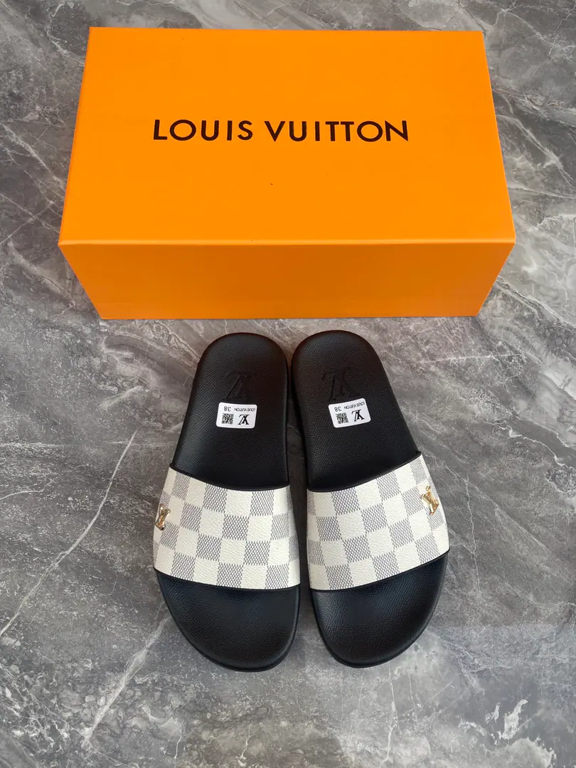 High Version LouⅰsⅤuⅰtton👫Couple money., Private model., Nice shoes. Size:35-46
