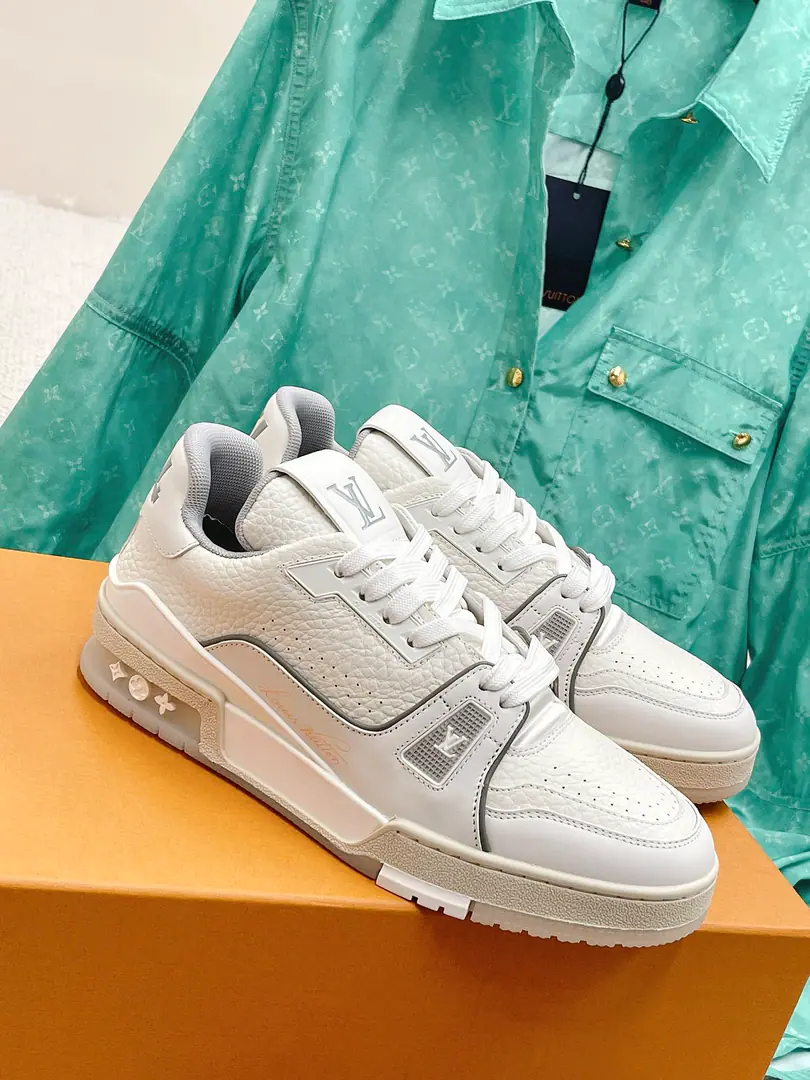 Top Couple money. Classic donkey. LVTrainer PVC Sports shoeboard shoe series High-end atmosphere upgrade Every color is great.！ The original is exactly the same material for work detail. VariousTPU The skin is super complicated. TPUOriginal Base Original Packaging Coded female35-40 Men39-45