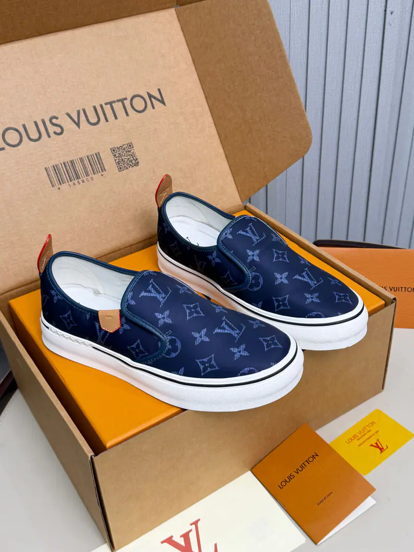 🔥🔥🔥LV 2027The new one is called Spring and Summer.CombiCo-design of the Fife. Remodel the colored old flower., Gravity, Snake., Shoes balance leisure and clothing, Crocodile tattoos., A colorful canvas shoe., Leopard tattoo, Gradient General size:39-46
