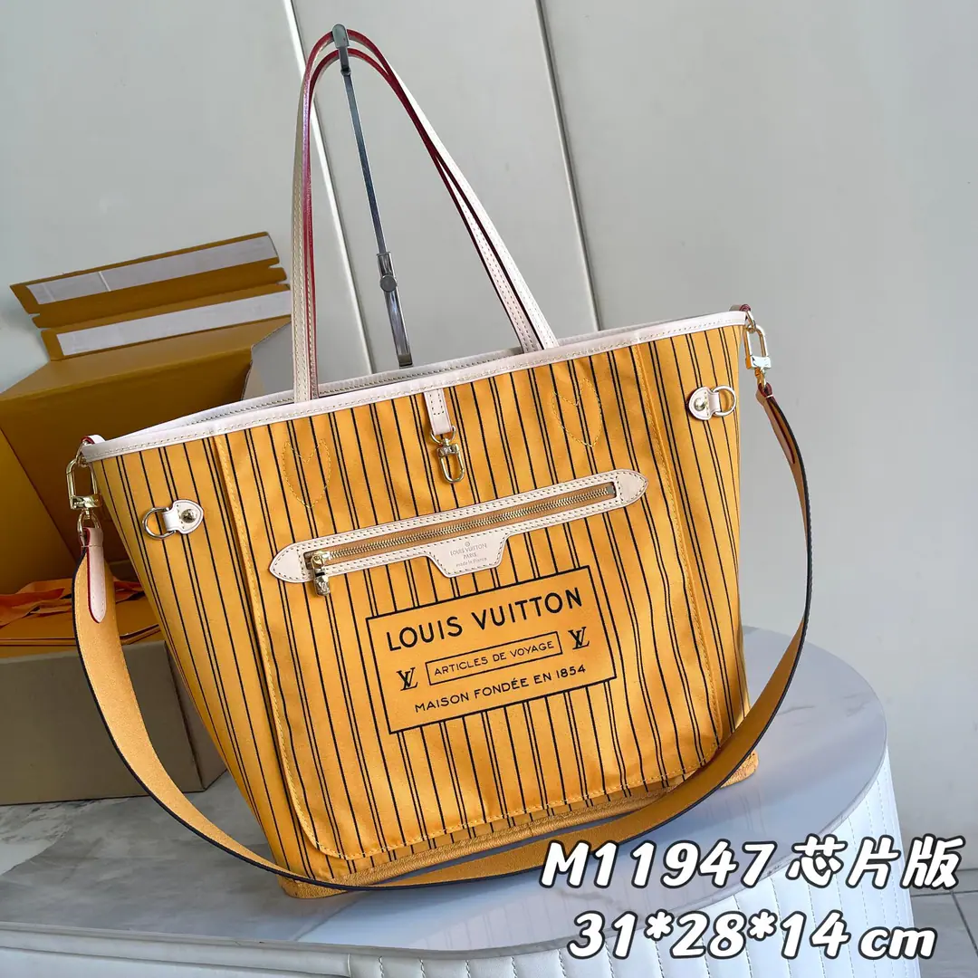 【Variable chip version】 Internal pricesP Paragraph: M11947 Yellow Original List Enhancement💪【I'm taking a background picture.】 Double-sided available It's a legend.NeverfullMedium Handbag: Always able to satisfy the needs of your opponent's bags.. It's big, but it's not heavy., It's a little inclusive and soft., You can go home.. Tie the sides., Now become a fashionable city bag.. Untie the strap., And then it became a very special and practical handbag.. A thin leather handle is a good one to carry., And you can hold it in your arms.. This paragraph is shown here as Damier Azur The canvas is made.. Dimensions: 31x28x14cm, M40995 M12256 M11947 M12096 M12257 M13753